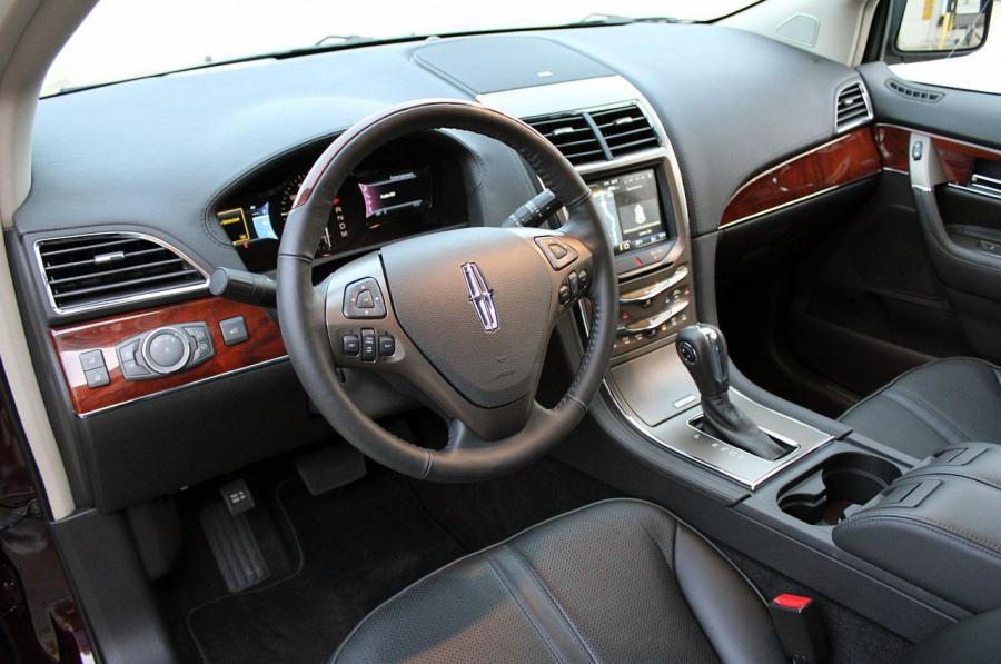  Lincoln MKX 2011 года  (фото 28 из 105)